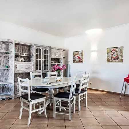 Jasmin Marina Βίλα *